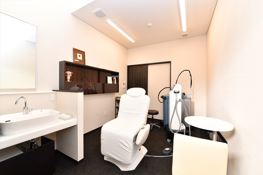 【看護師／佐野市】 [“病院・クリニック”]　医療法人　瑶林会　ともこ皮フ科クリニック　(正社員)の画像4